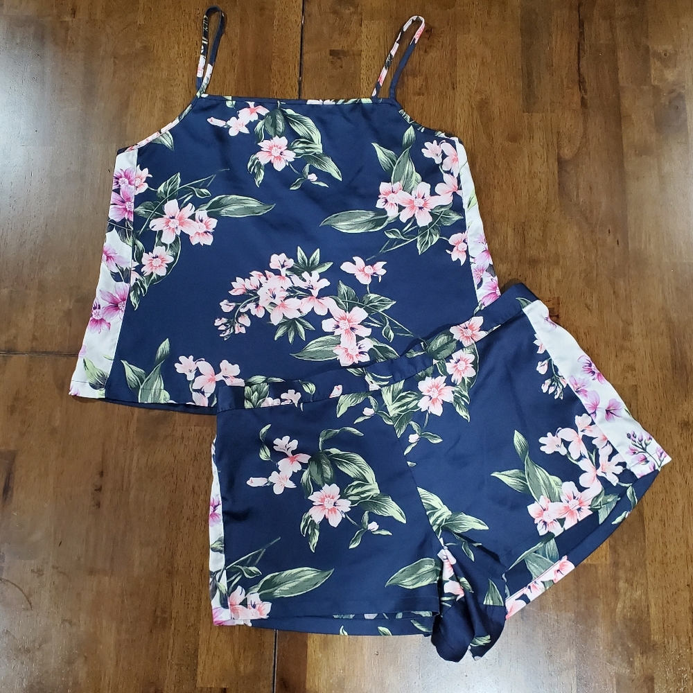 Victoria's Secret Matching Lounge Set Size Large